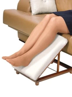 WENKO Wandrolhouder Premium Met Bevestiging Zonder Boren 24 WENKO Wandrolhouder Premium Met Bevestiging Zonder Boren -Kookcentrum comfort beensteun 4