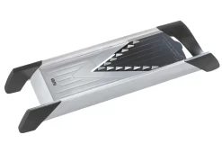 GEFU Vijzel CRUNCHY (set, 2-delig) -Kookcentrum gefu groenterasp violino zilver scaled